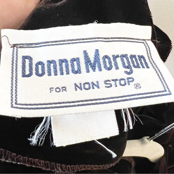 Donna Morgan For Nonstop Vintage Dark Brown Silk Crushed Velvet Drop-waist Dress - Picture 3 of 12